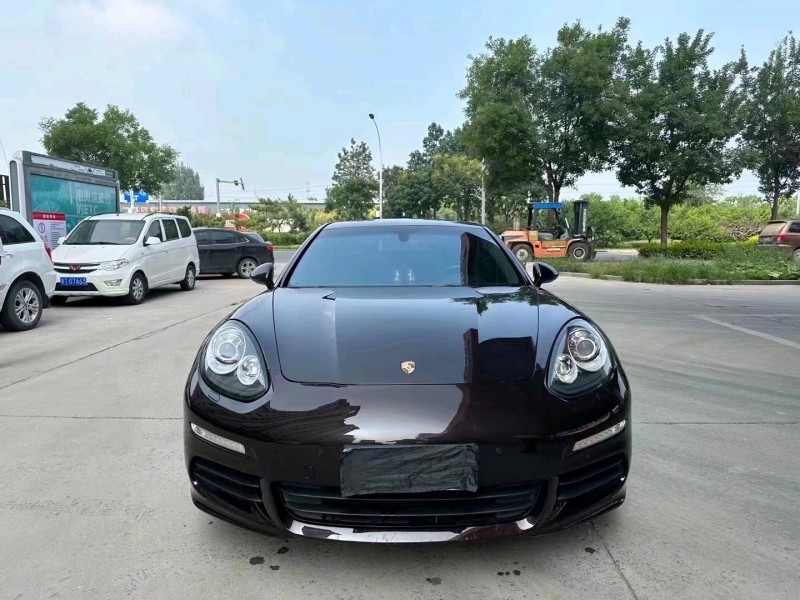 邯郸14年保时捷帕拉梅拉1