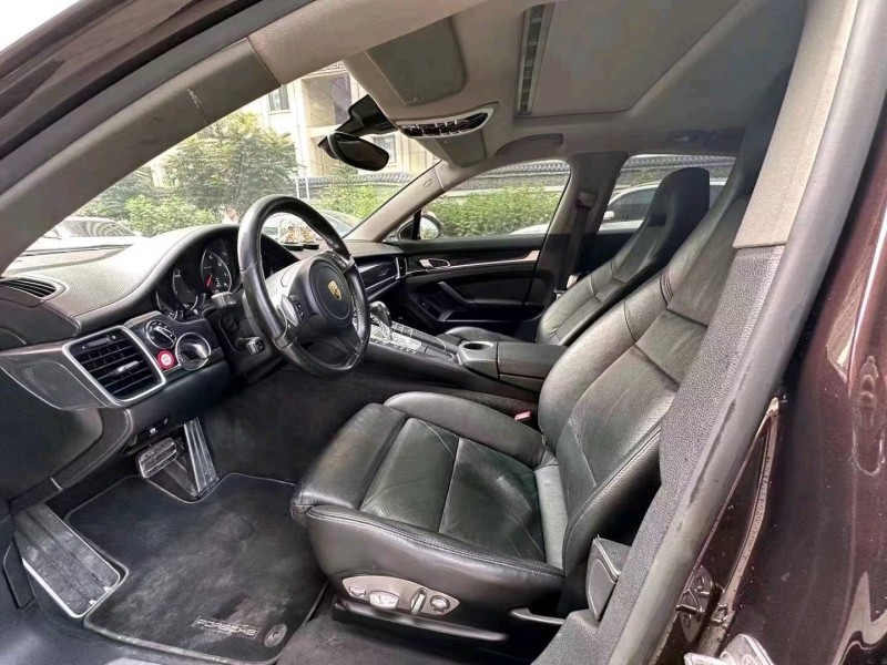 邯郸14年保时捷帕拉梅拉7