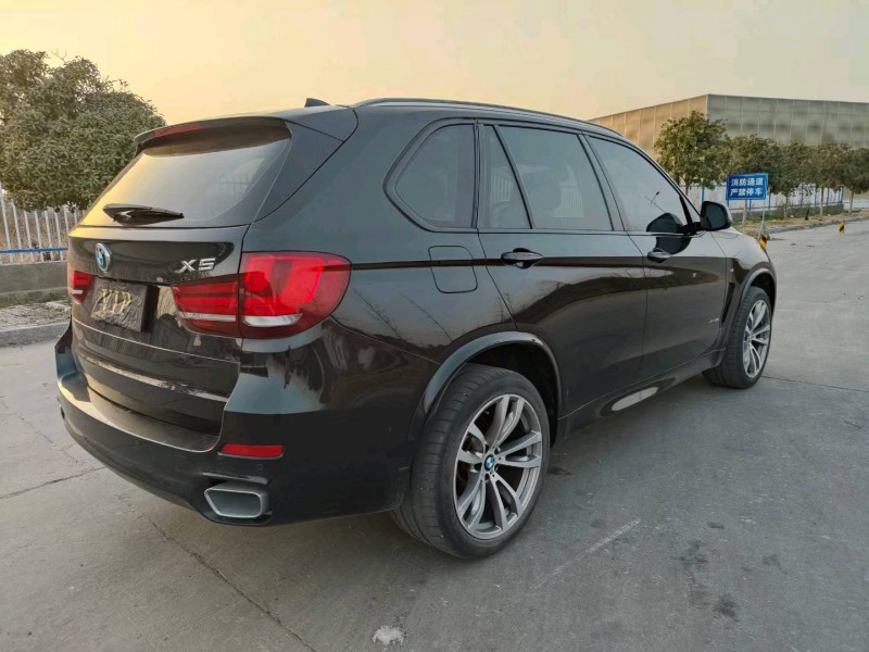 盐城18年宝马X55