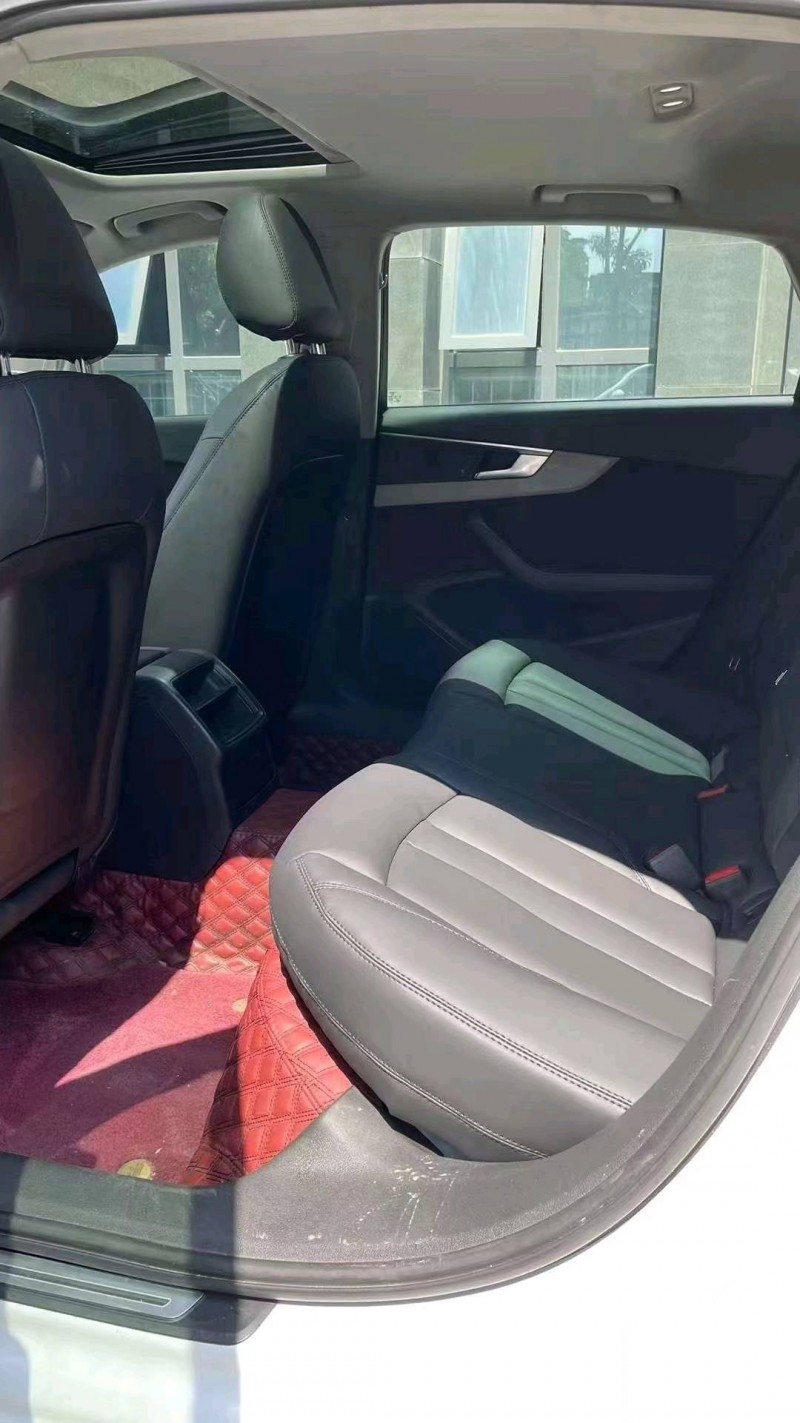 成都18年奥迪A4L9