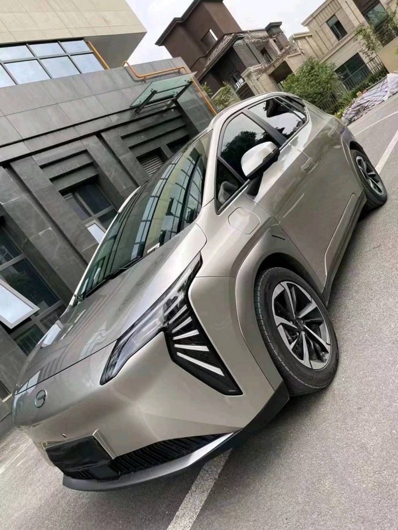 成都22年传祺埃安Y1