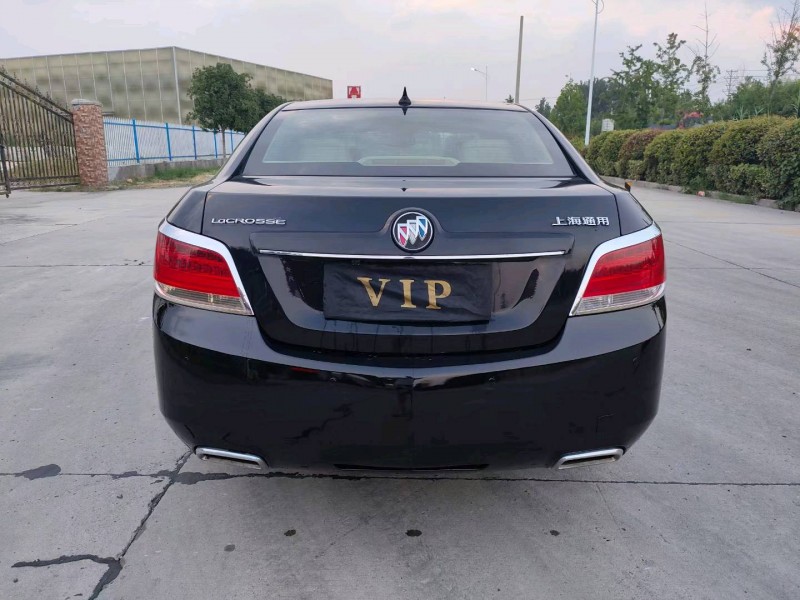 徐州13年别克君越9