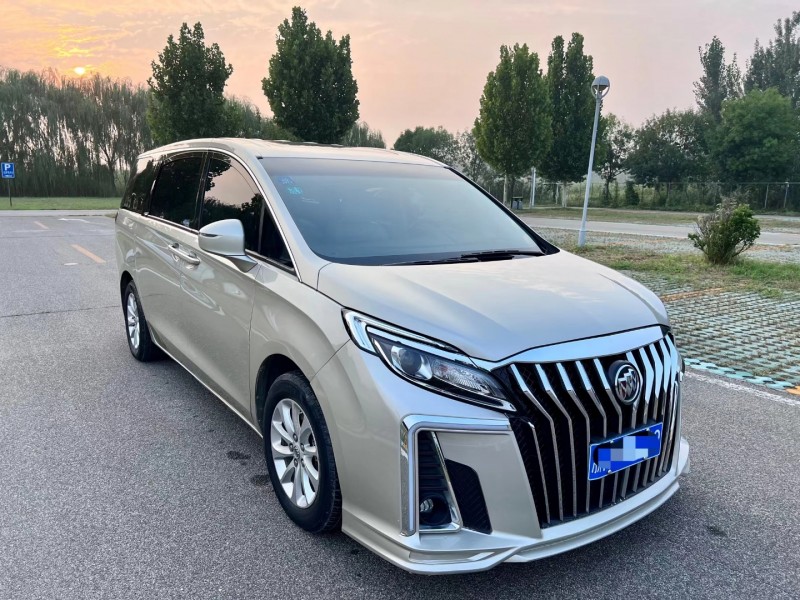 济宁20年别克GL83