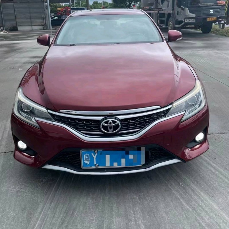 邯郸14年丰田锐志1