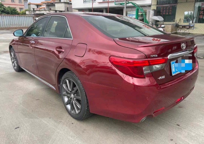 邯郸14年丰田锐志3