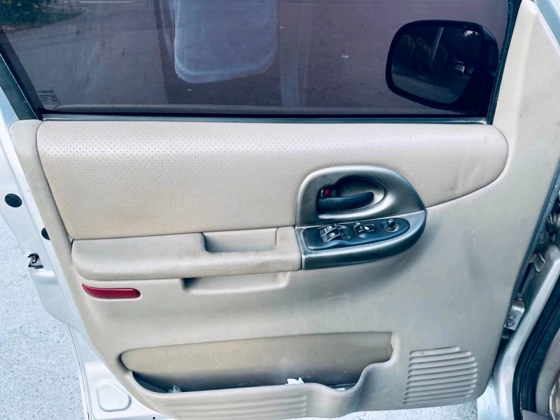 沈阳10年别克GL83