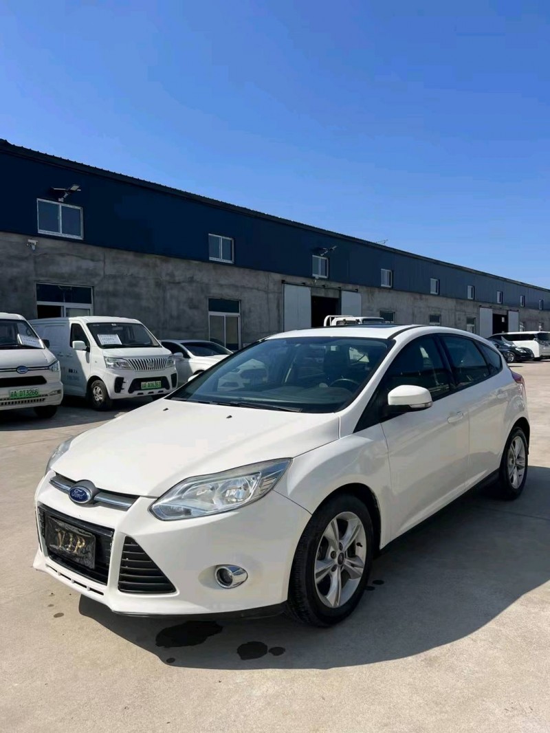 沈阳14年福特福克斯9