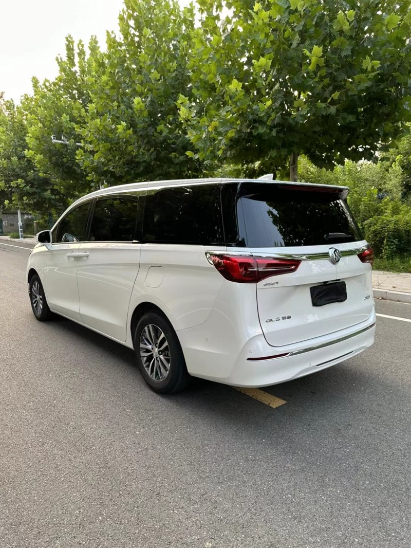 徐州22年别克GL85