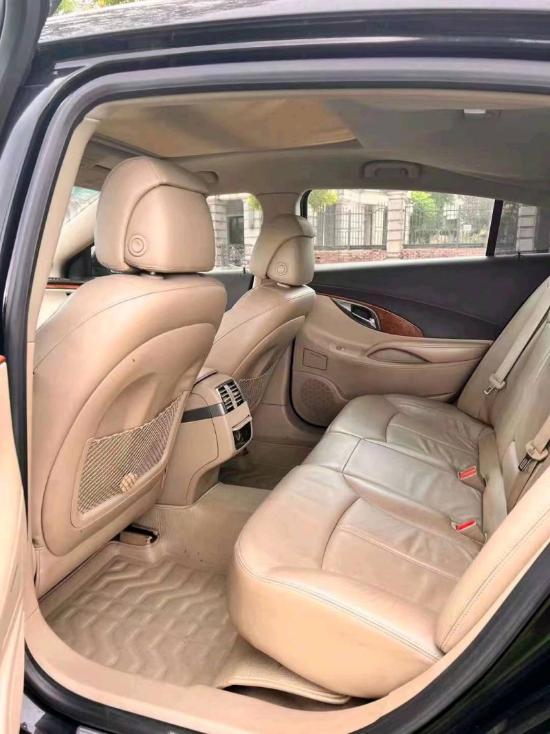 嘉兴13年别克君越4