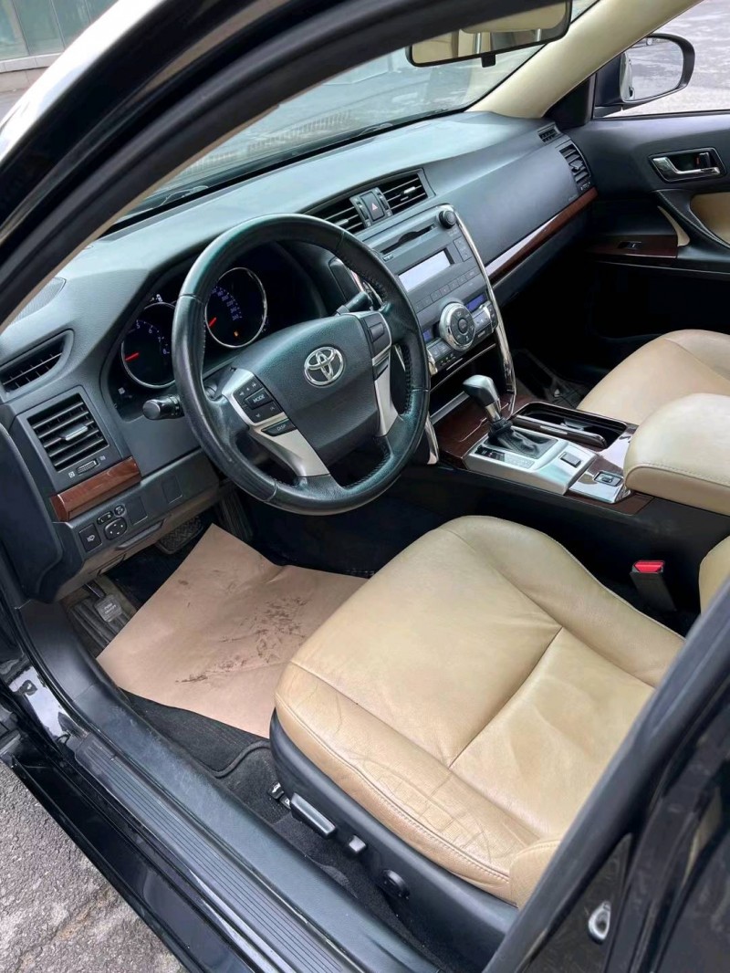 沈阳15年丰田RAV4荣放8
