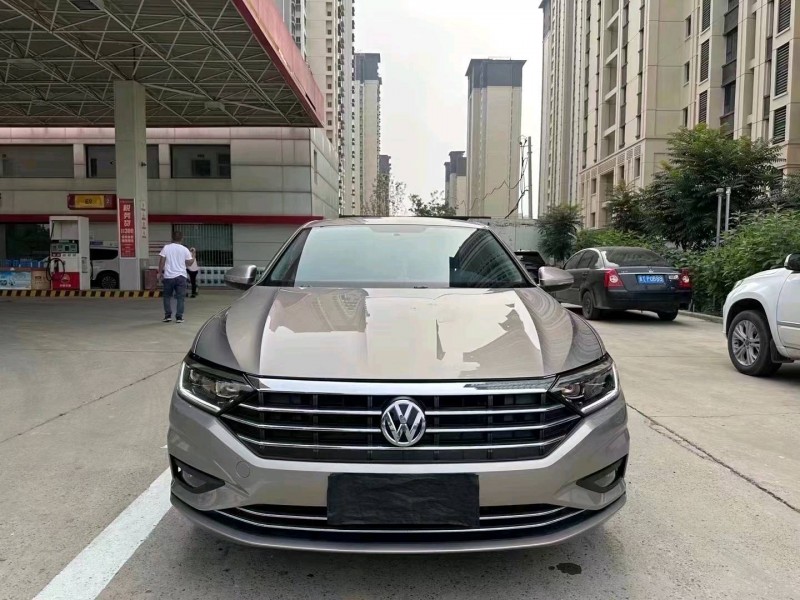 邯郸22年大众速腾1