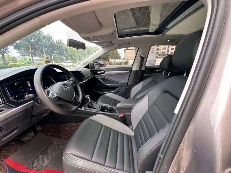 邯郸22年大众速腾8