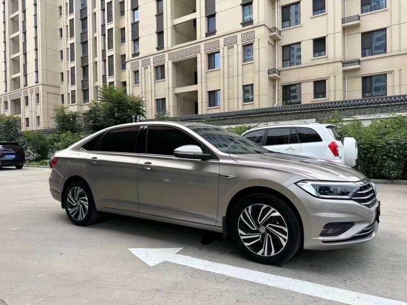 邯郸22年大众速腾9