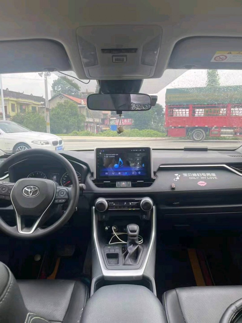 衡阳20年丰田RAV4荣放4