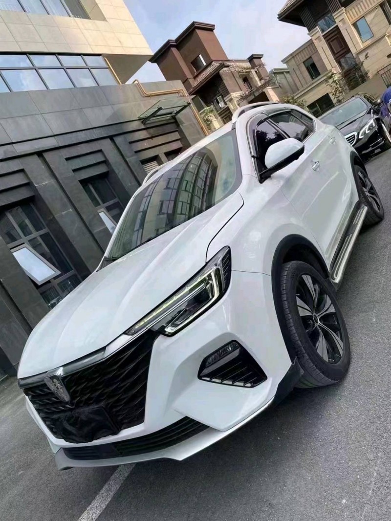 成都20年荣威RX52