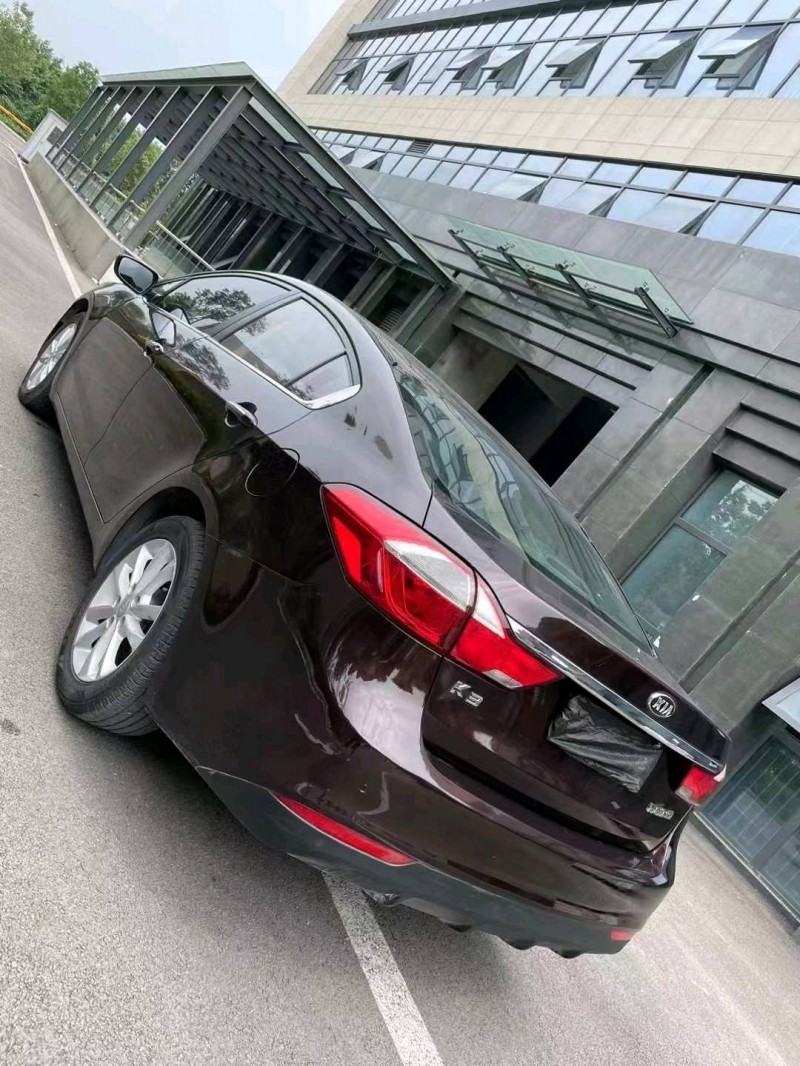 成都16年起亚K36