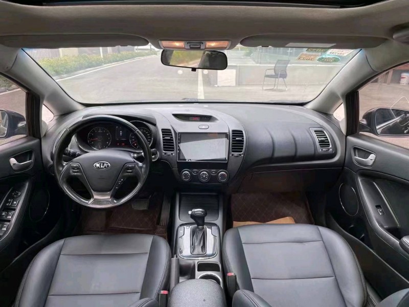 成都16年起亚K37