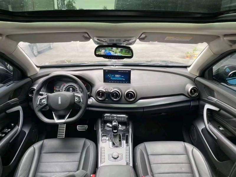 成都17年长城汽车WEY VV79