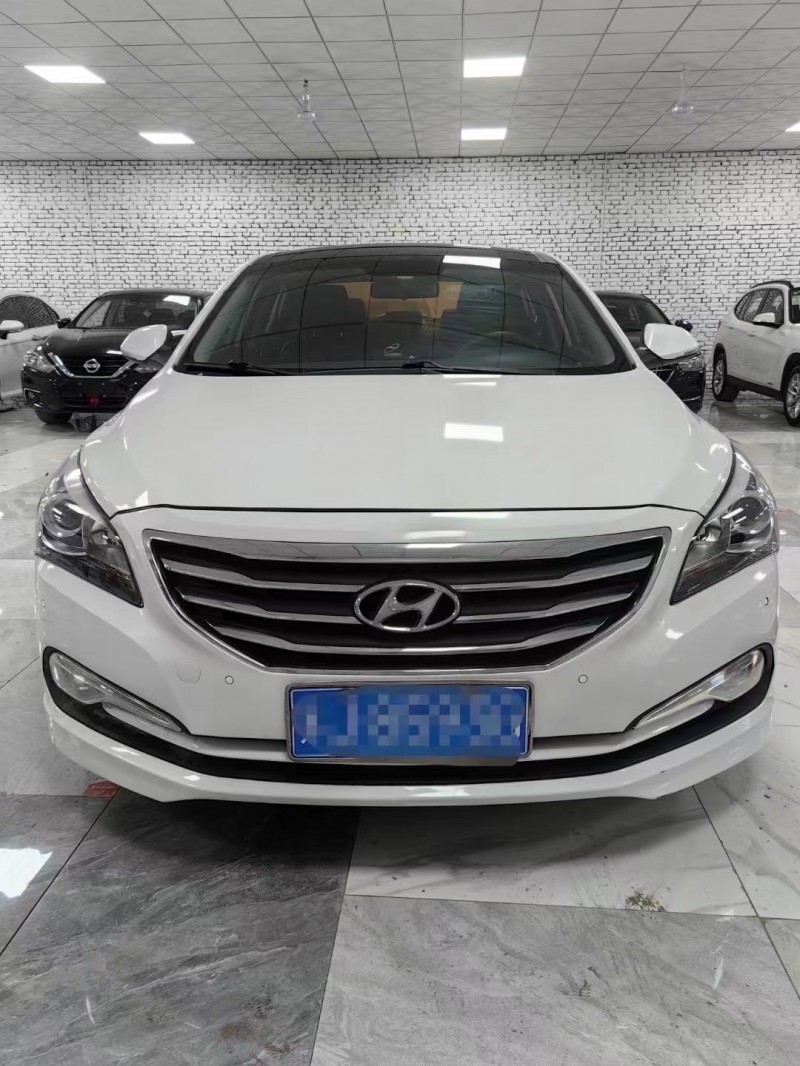 廊坊16年现代名图1