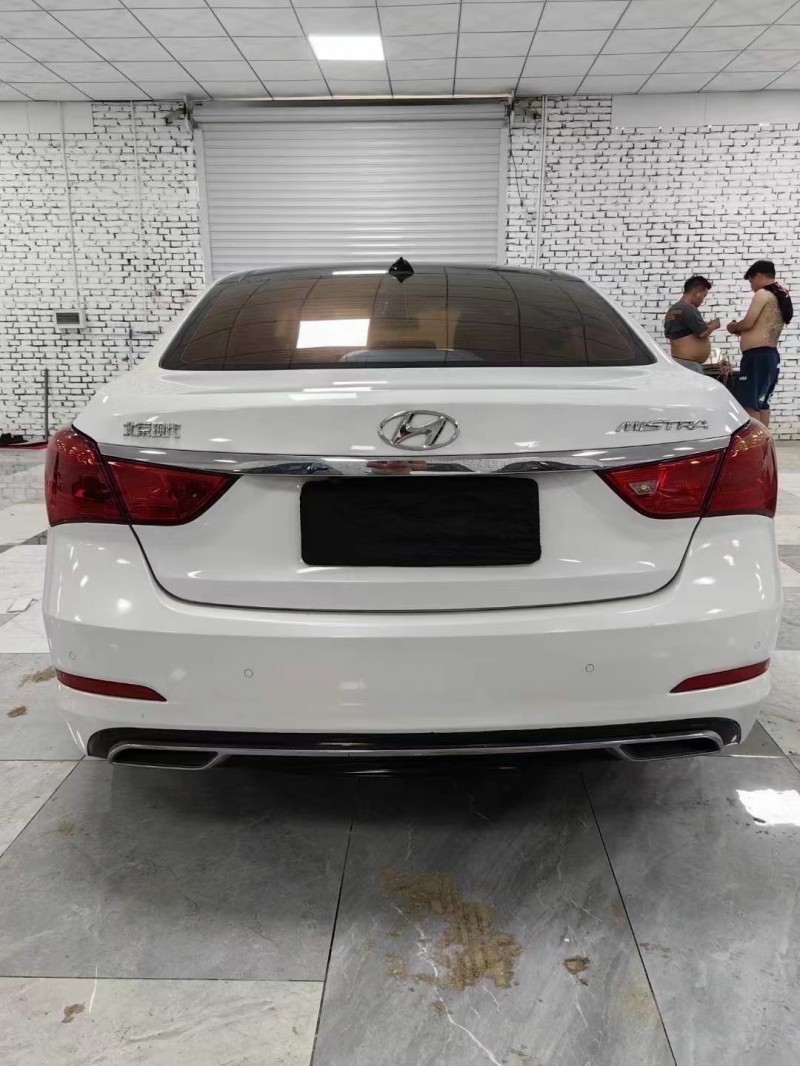 廊坊16年现代名图9