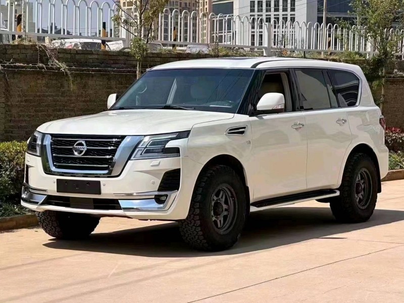 昆明20年日產途樂2