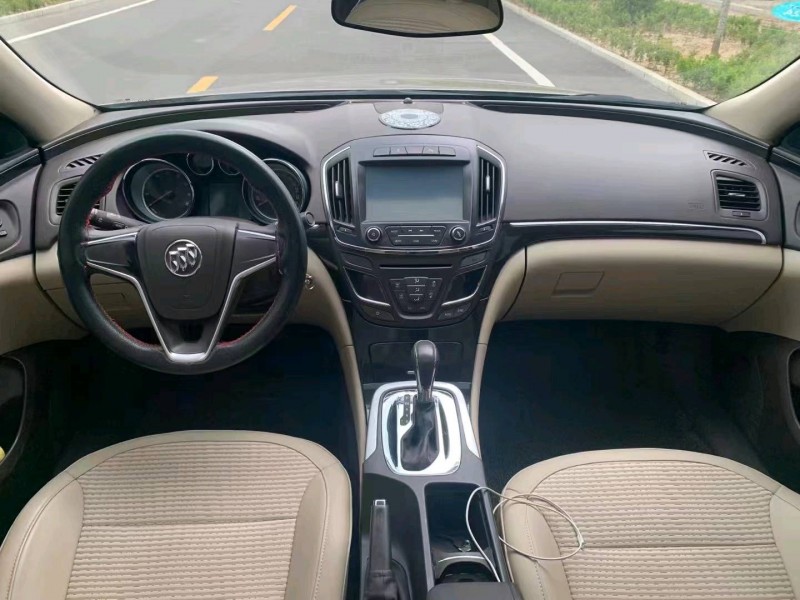 枣庄17年别克君威4