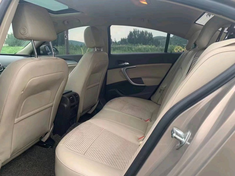 枣庄17年别克君威5