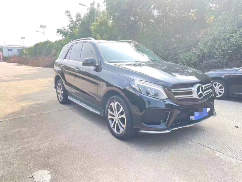 济宁16年奔驰GLE3