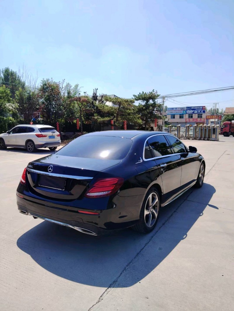 东营17年奔驰E9