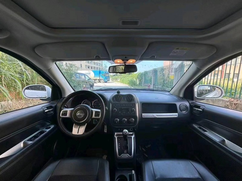 宜昌16年Jeep指南者5