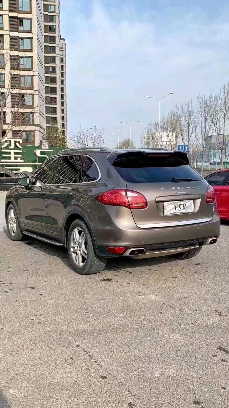 廊坊12年保时捷卡宴8