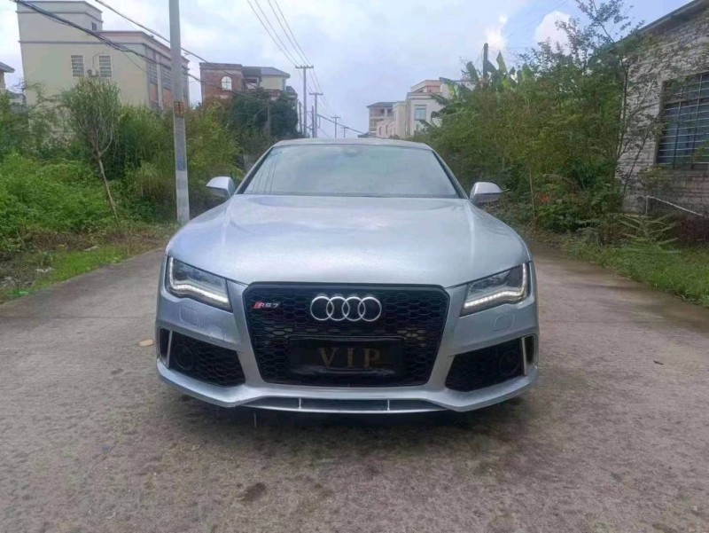 深圳11年奥迪A7L1