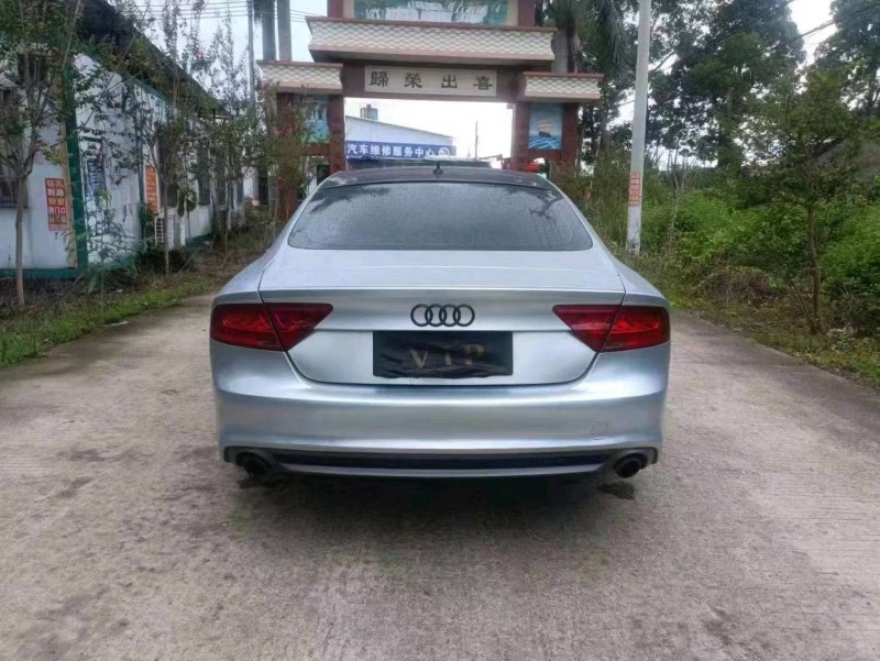深圳11年奥迪A7L6