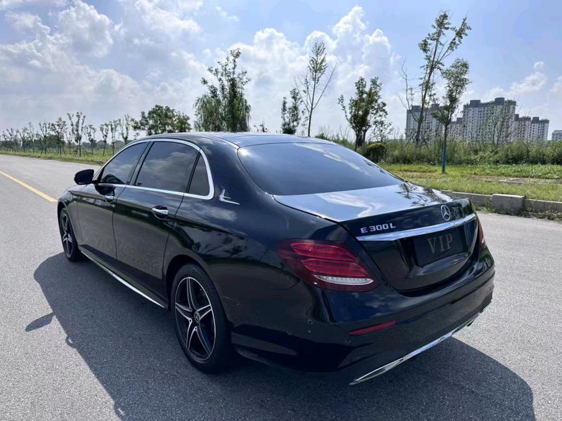 盐城20年奔驰E8