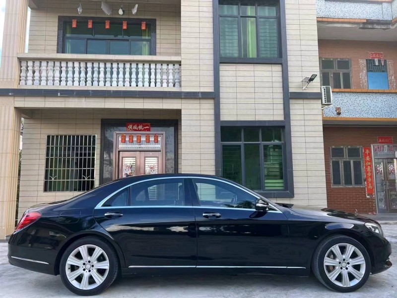 中山13年奔驰S3