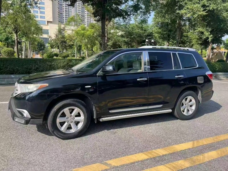 佛山12年丰田汉兰达3