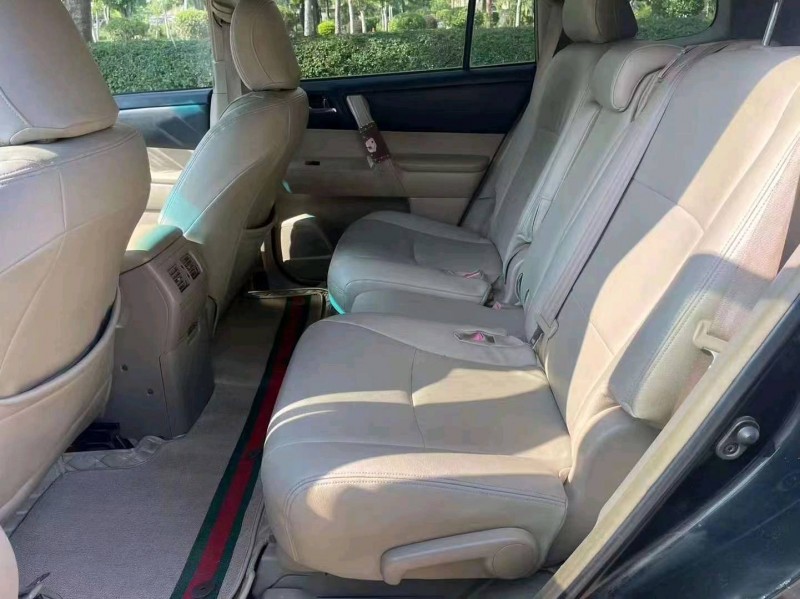 佛山12年丰田汉兰达5