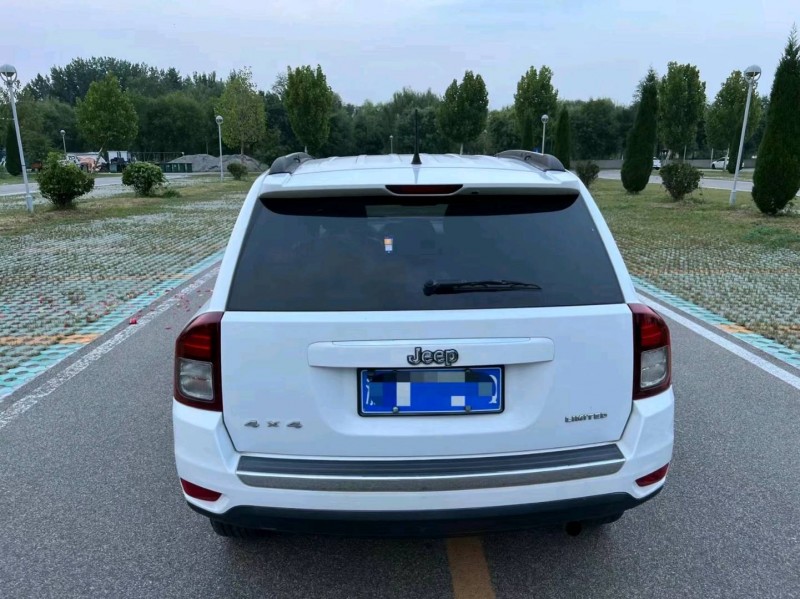 淄博14年Jeep指南者6