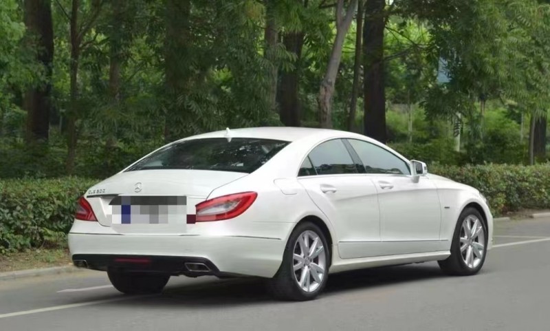 济南14年奔驰CLS8