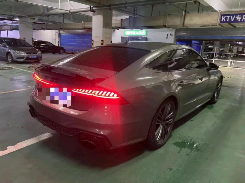 济南21年奥迪A7L8