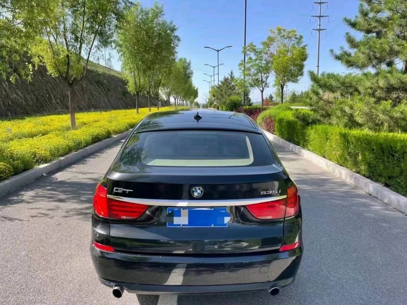 保定12年宝马5系9