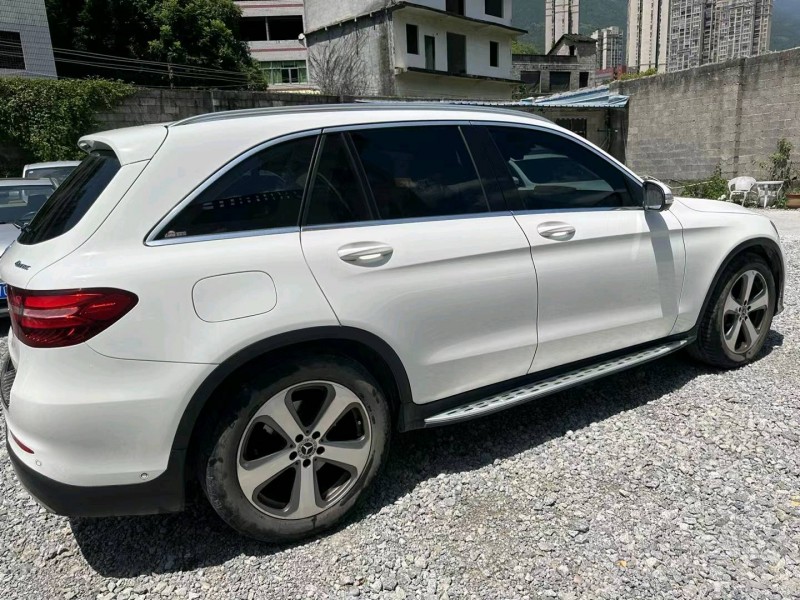 重庆17年奔驰GLC4
