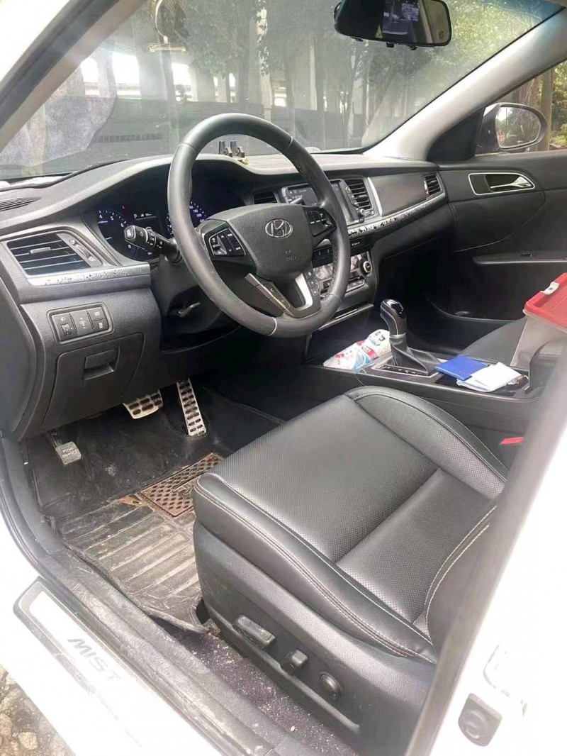 邢台17年现代名图6
