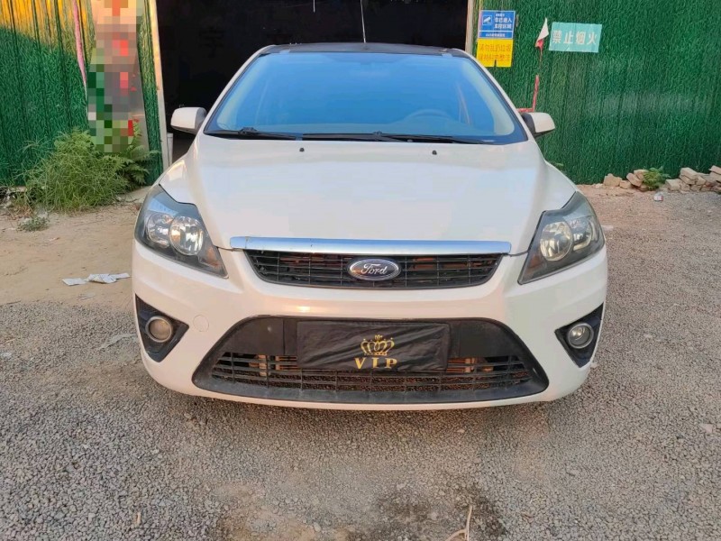 邢台10年福特福克斯1