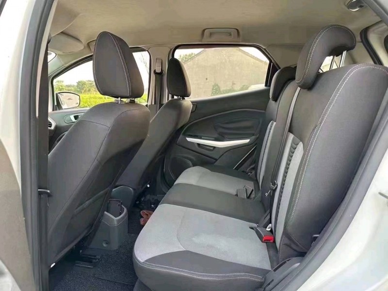 常州14年福特翼搏4