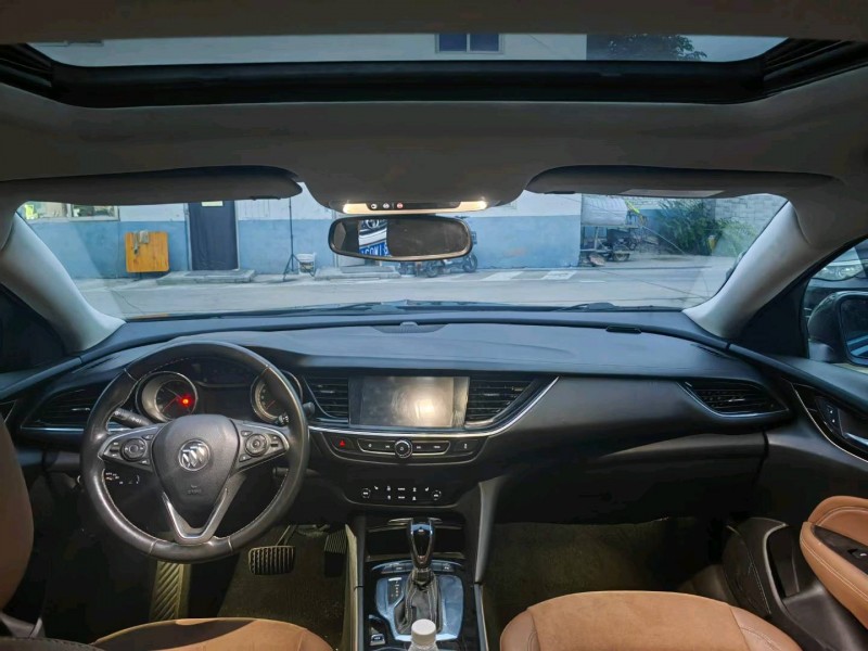 邢台19年别克君威6