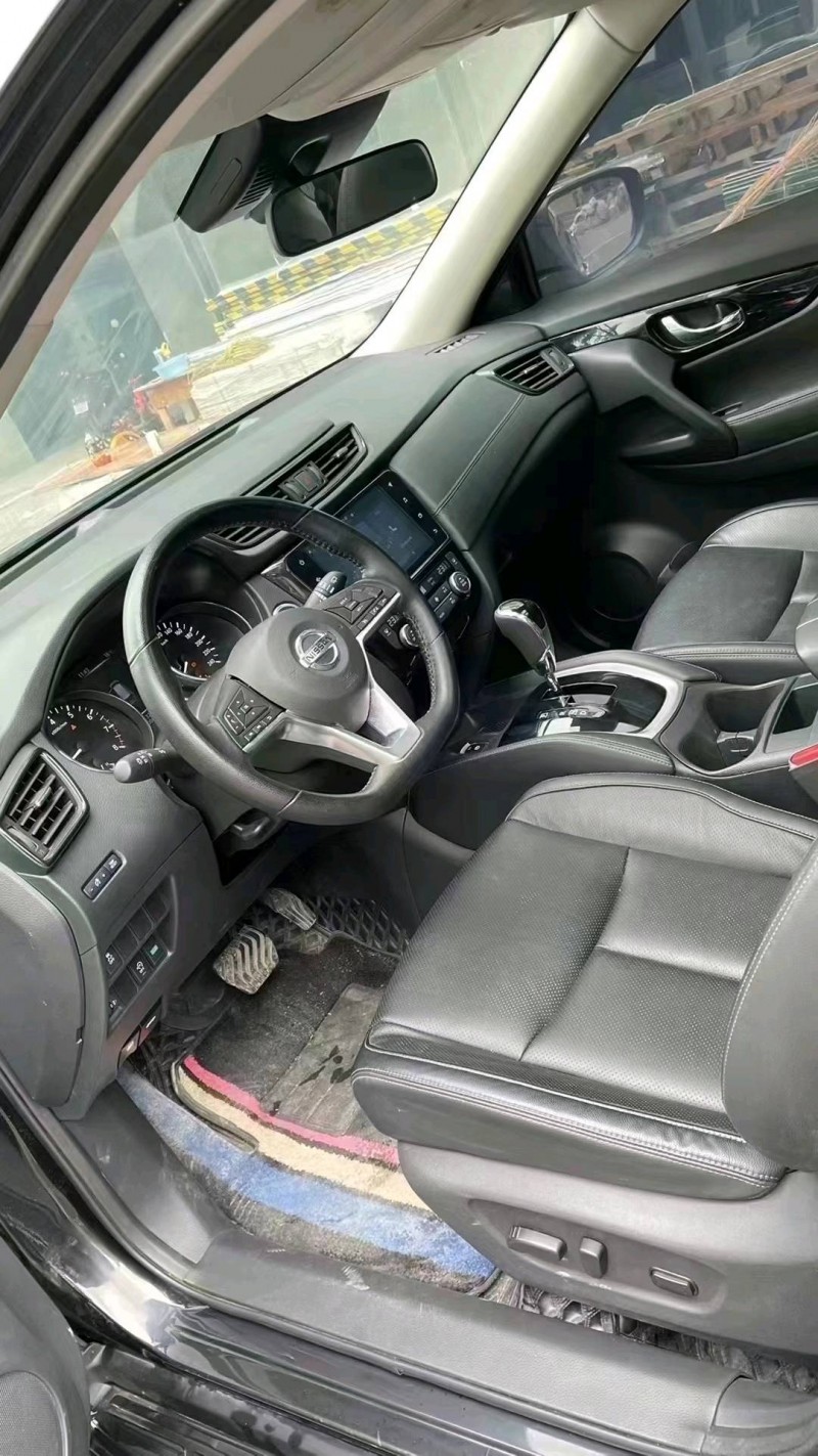 成都21年日产奇骏5