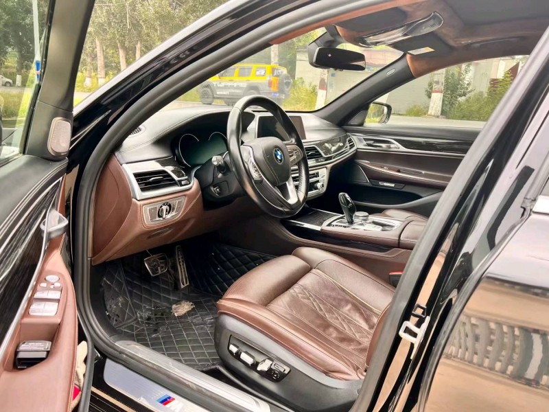 保定17年宝马7系6