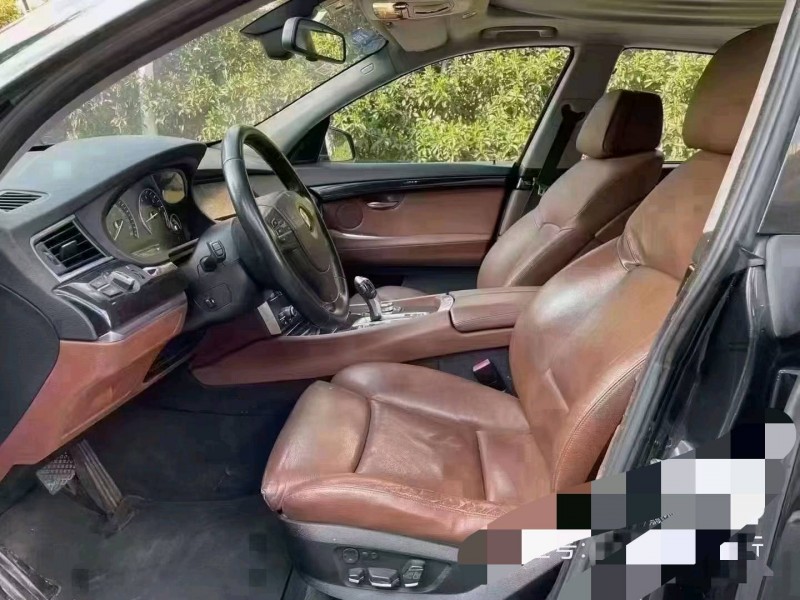 保定11年宝马5系GT7