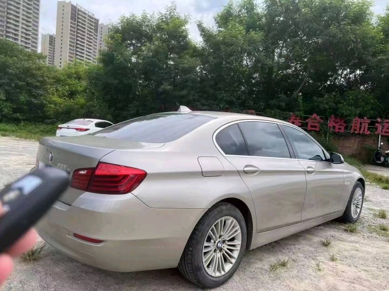 珠海15年宝马5系8